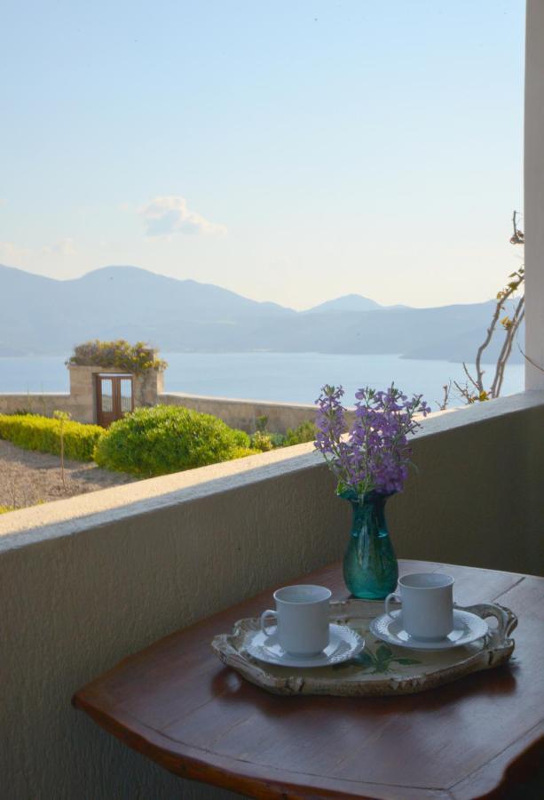 Villa De Viento Tripití Kültér fotó